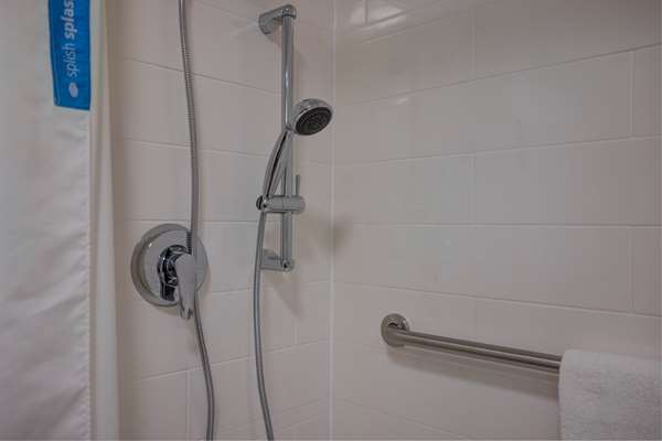  - Hampton Inn Downtown San Antonio - I-37, Exit 141