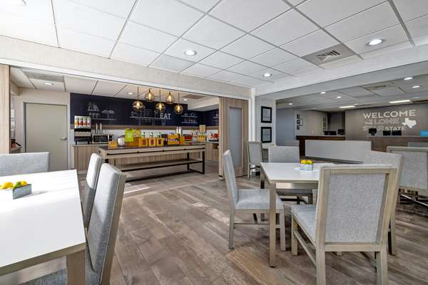 Amenities - Hampton Inn Downtown San Antonio - I-37, Exit 141