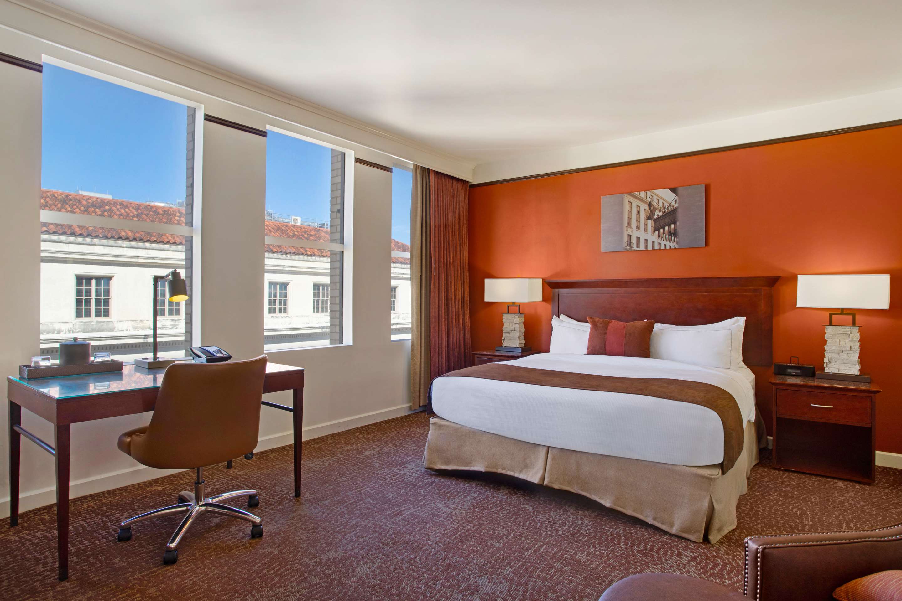 Guest room