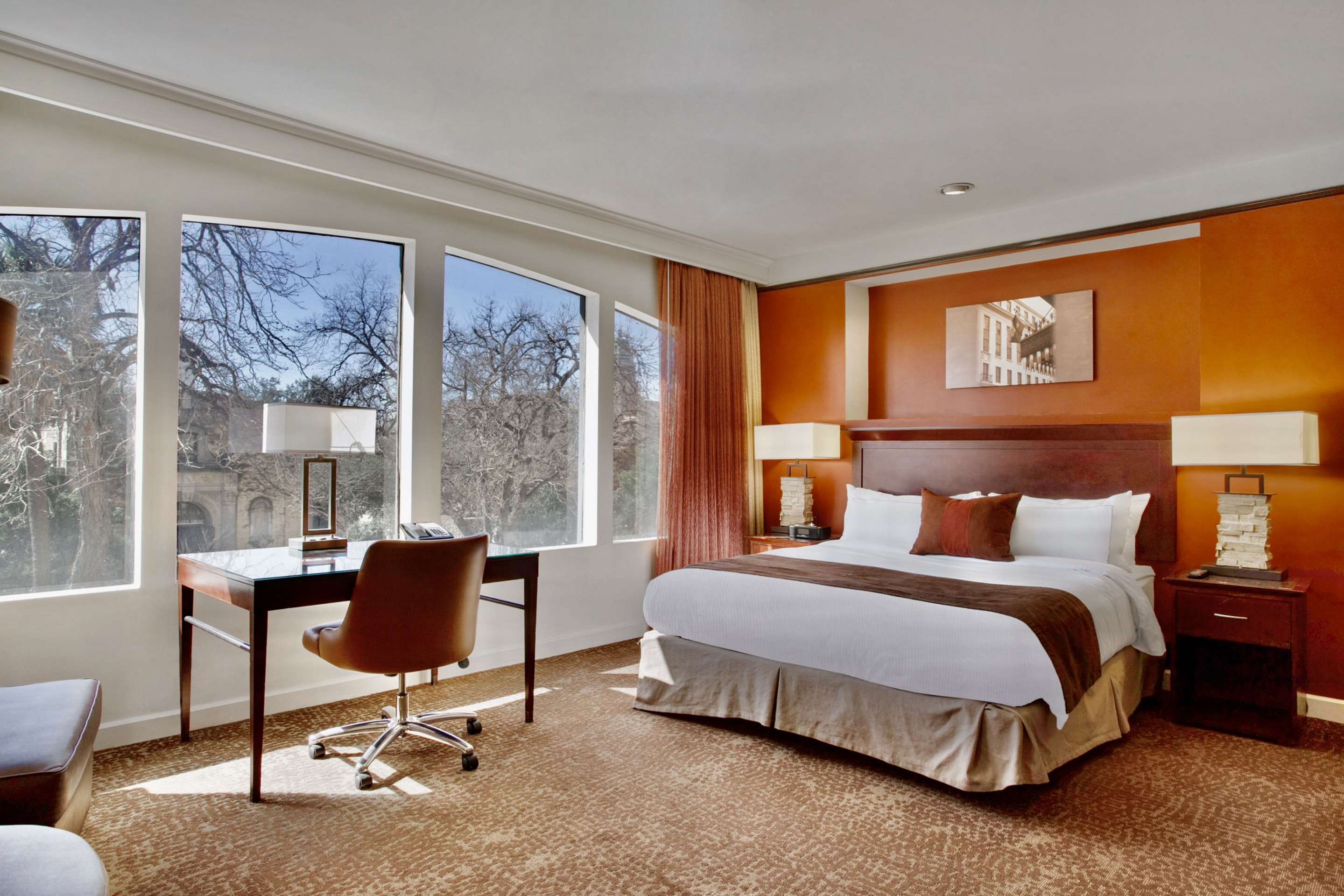 Guest room