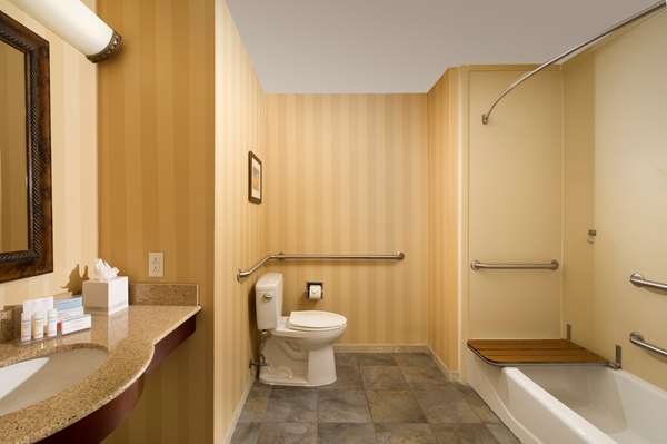  - Hampton Inn & Suites Airport San Antonio