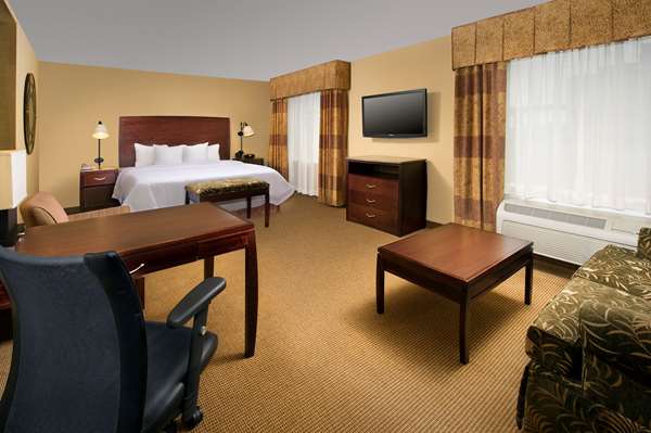  - Hampton Inn & Suites Airport San Antonio
