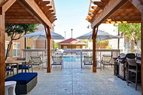 Pool - Homewood Suites by Hilton Northwest San Antonio - I-10, Exits 560 & 561