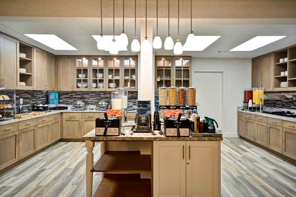 Amenities - Homewood Suites by Hilton Northwest San Antonio - I-10, Exits 560 & 561