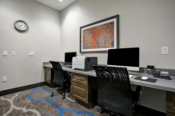 Conference Area - Hampton Inn Kenedy