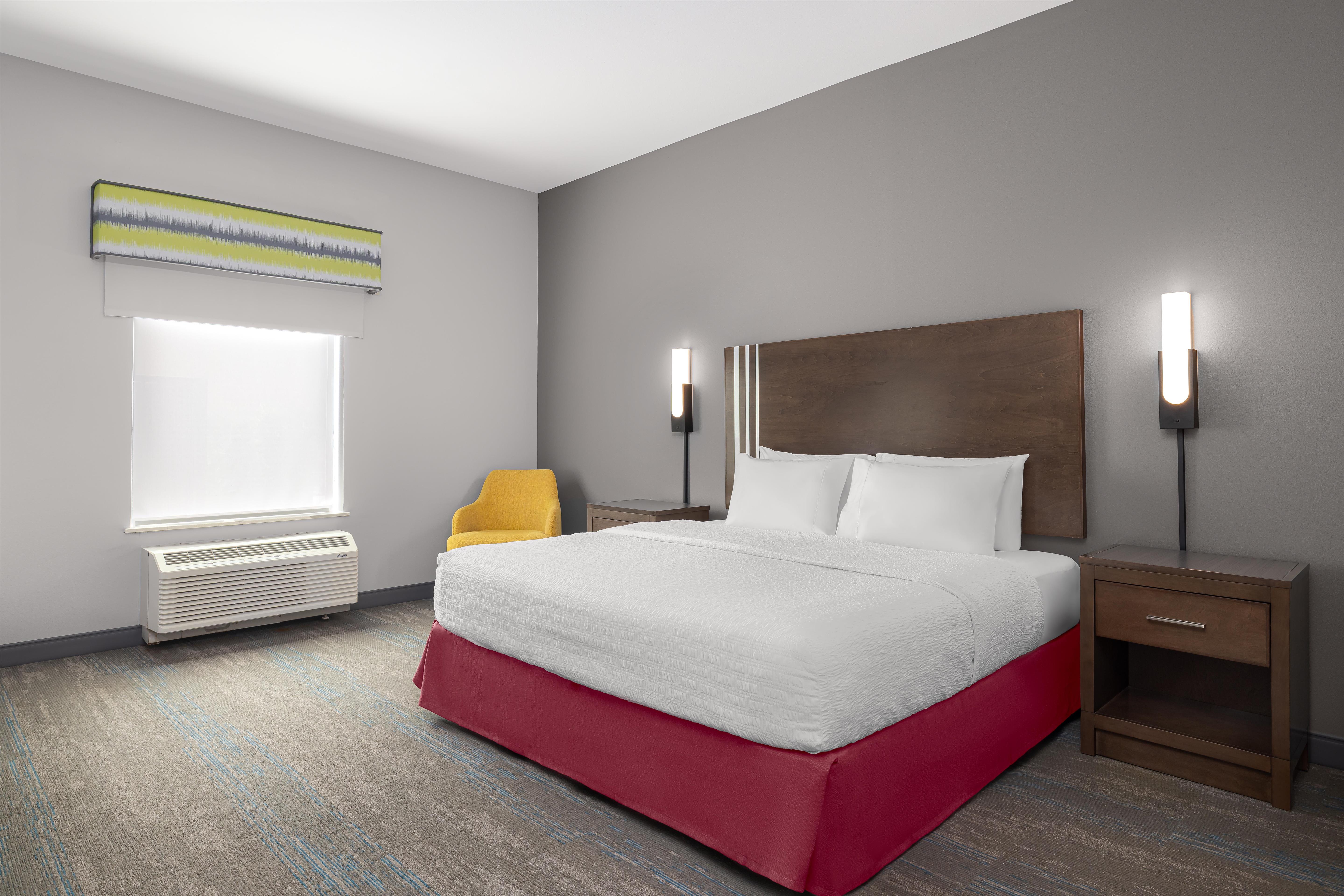 Hampton Inn by Hilton Kenedy Room Type - 1KNG MOB HEAR ACC W TUB NS