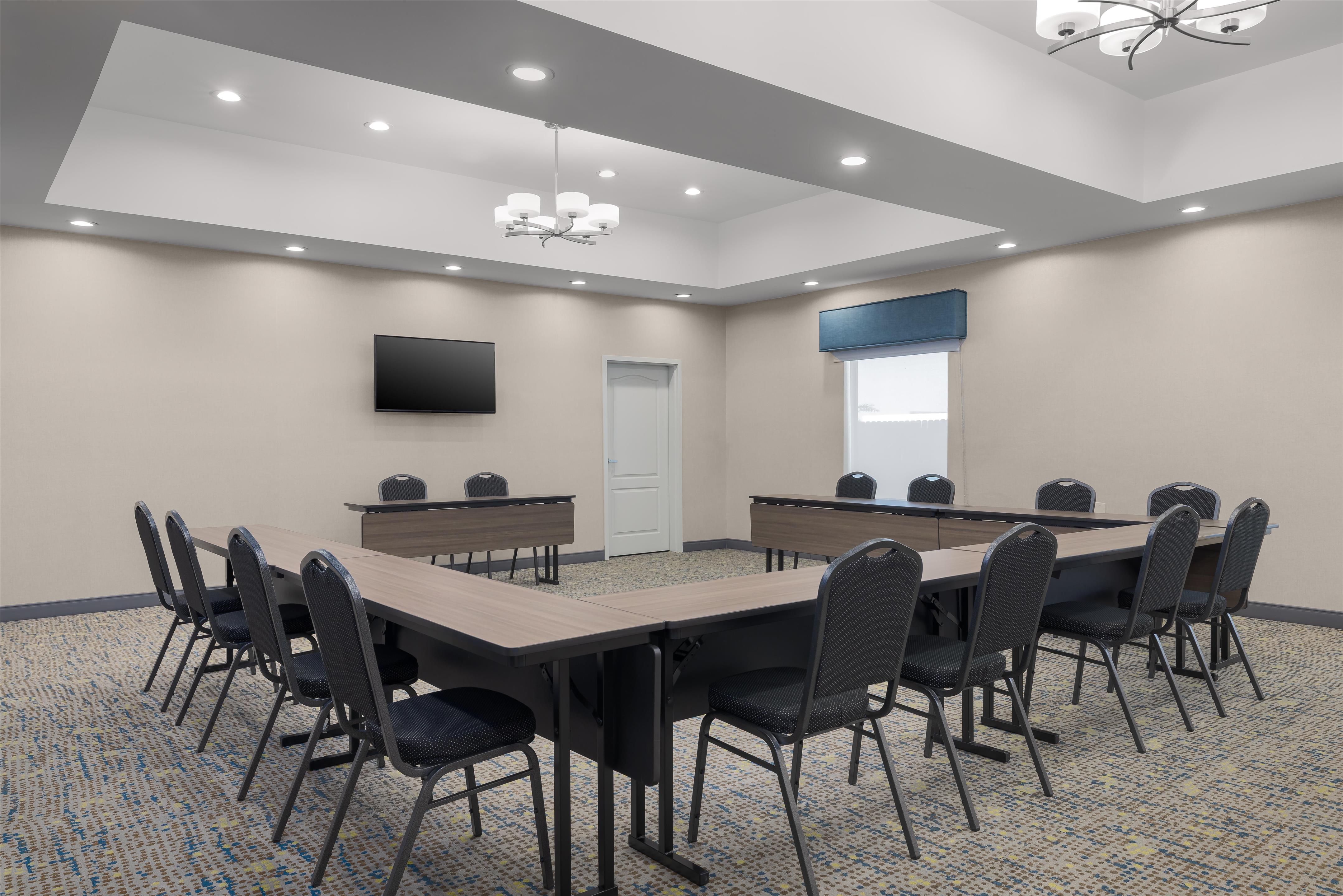 Meeting Room | Hampton Inn Pleasanton