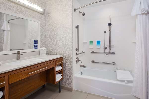  - Home2 Suites by Hilton Riverwalk San Antonio
