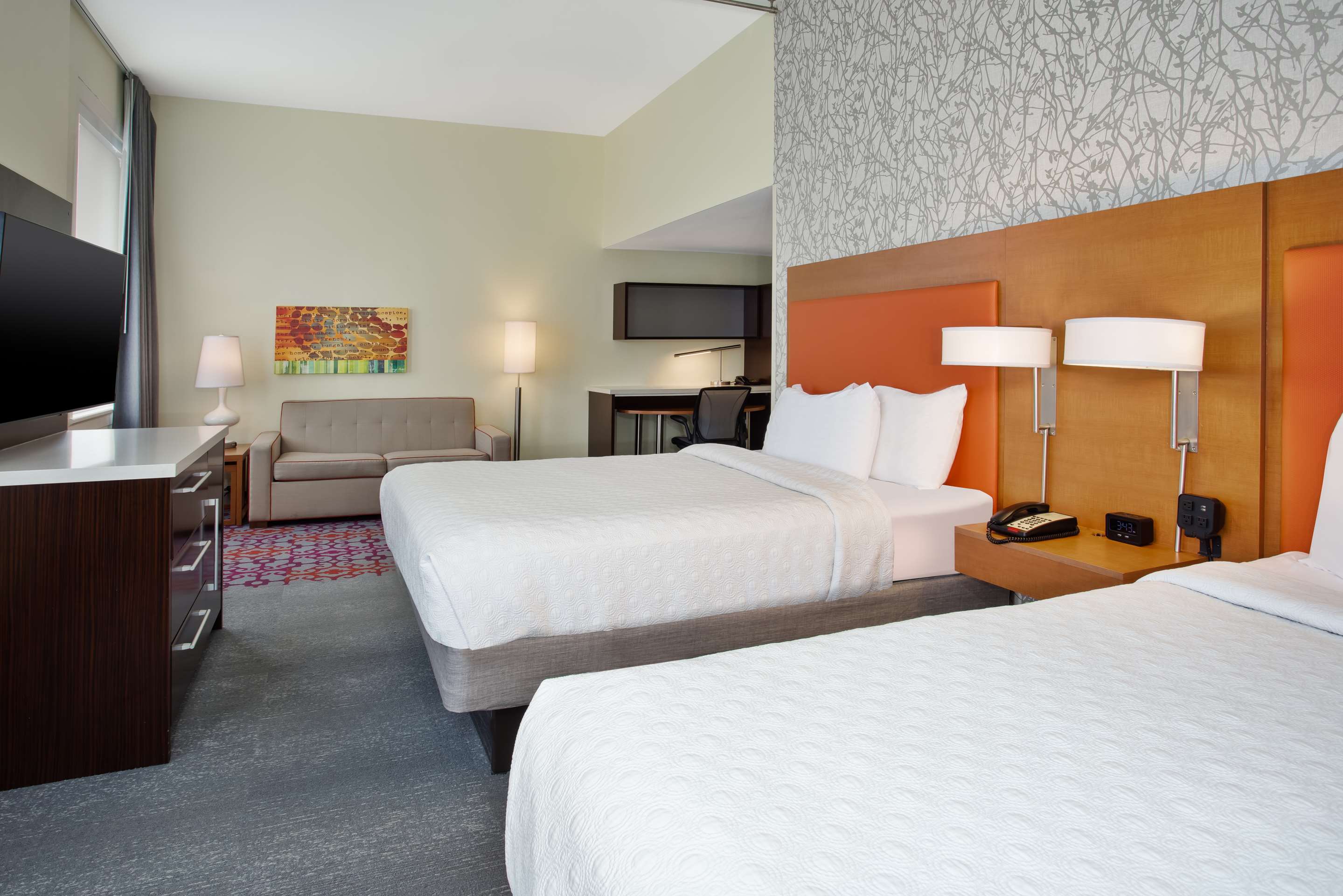 Guest room
