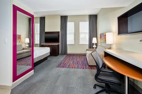  - Home2 Suites by Hilton Riverwalk San Antonio