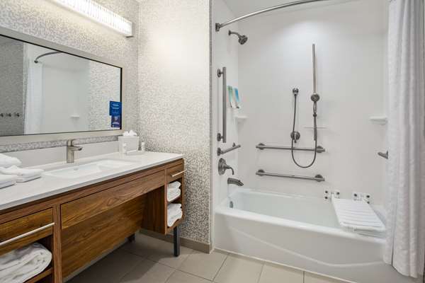  - Home2 Suites by Hilton Riverwalk San Antonio