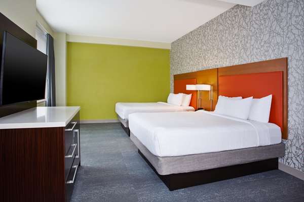  - Home2 Suites by Hilton Riverwalk San Antonio