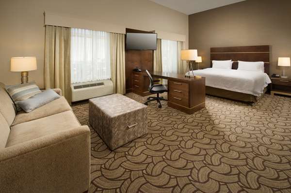  - Hampton Inn Market Square San Antonio - I-10 & I-35, Exit 155B