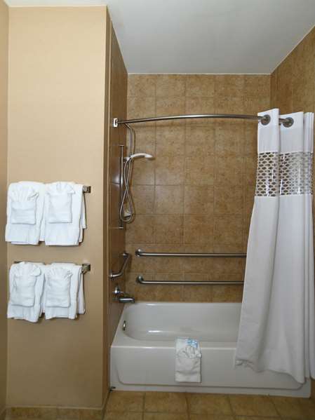 - Hampton Inn Seguin - I-10, Exit 610