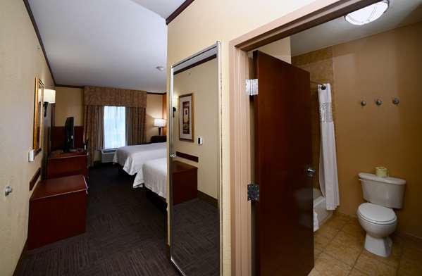  - Hampton Inn Seguin - I-10, Exit 610