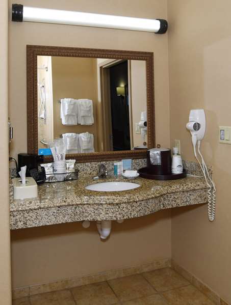  - Hampton Inn Seguin - I-10, Exit 610