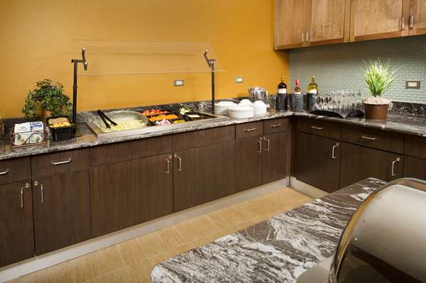 Amenities - Homewood Suites by Hilton SeaWorld San Antonio