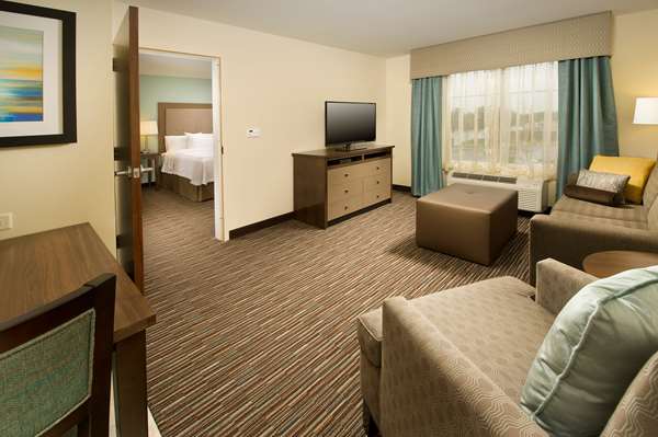  - Homewood Suites by Hilton SeaWorld San Antonio