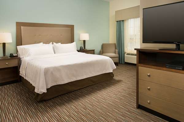  - Homewood Suites by Hilton SeaWorld San Antonio