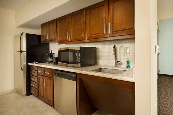  - Homewood Suites by Hilton SeaWorld San Antonio