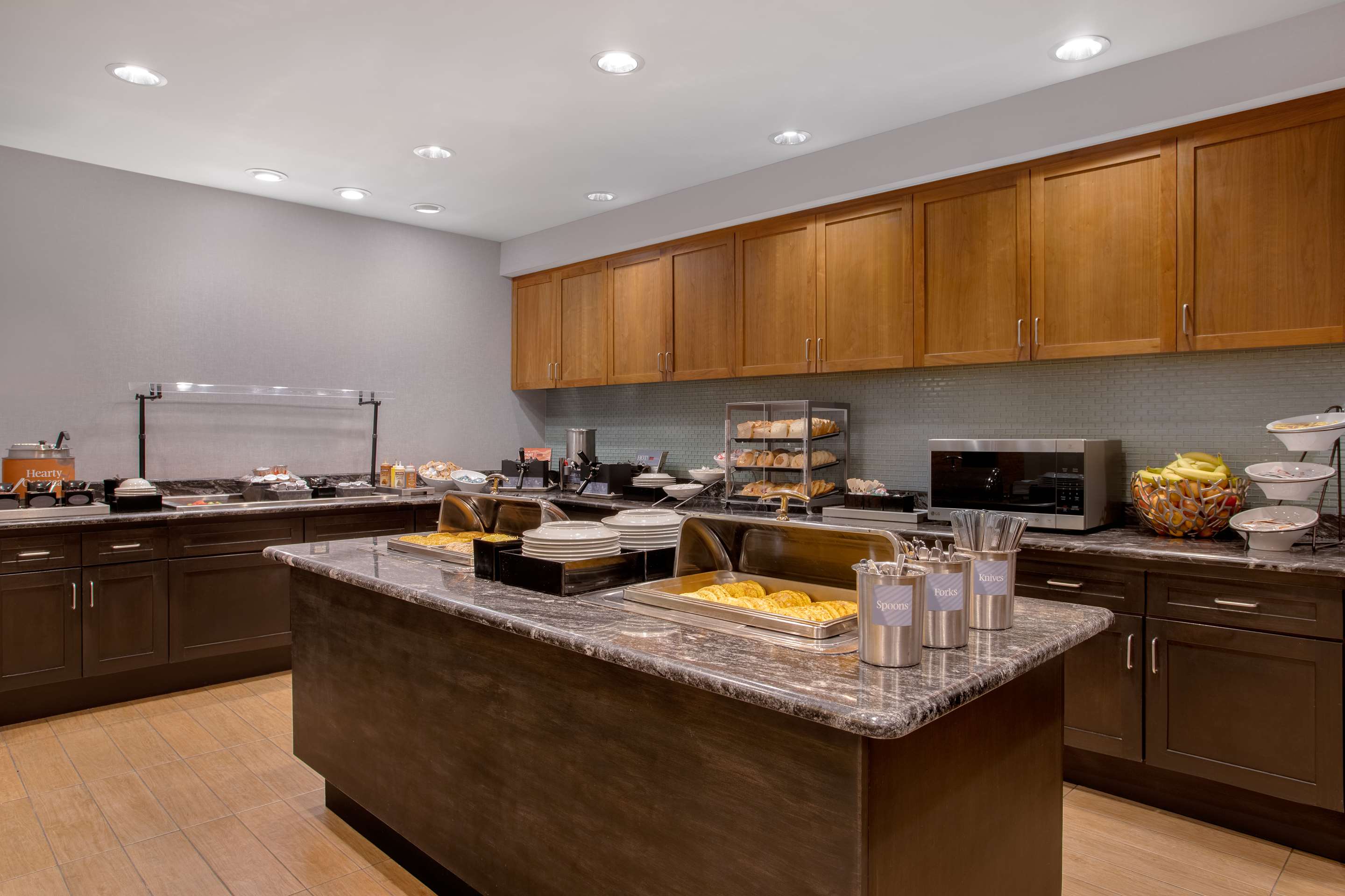 Breakfast Area | Homewood Suites by Hilton Lackland AFB/SeaWorld, TX