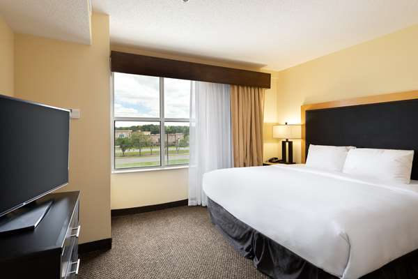  - DoubleTree by Hilton Airport Savannah - I-95, Exit 104