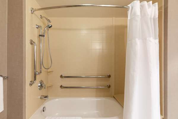  - DoubleTree by Hilton Airport Savannah - I-95, Exit 104