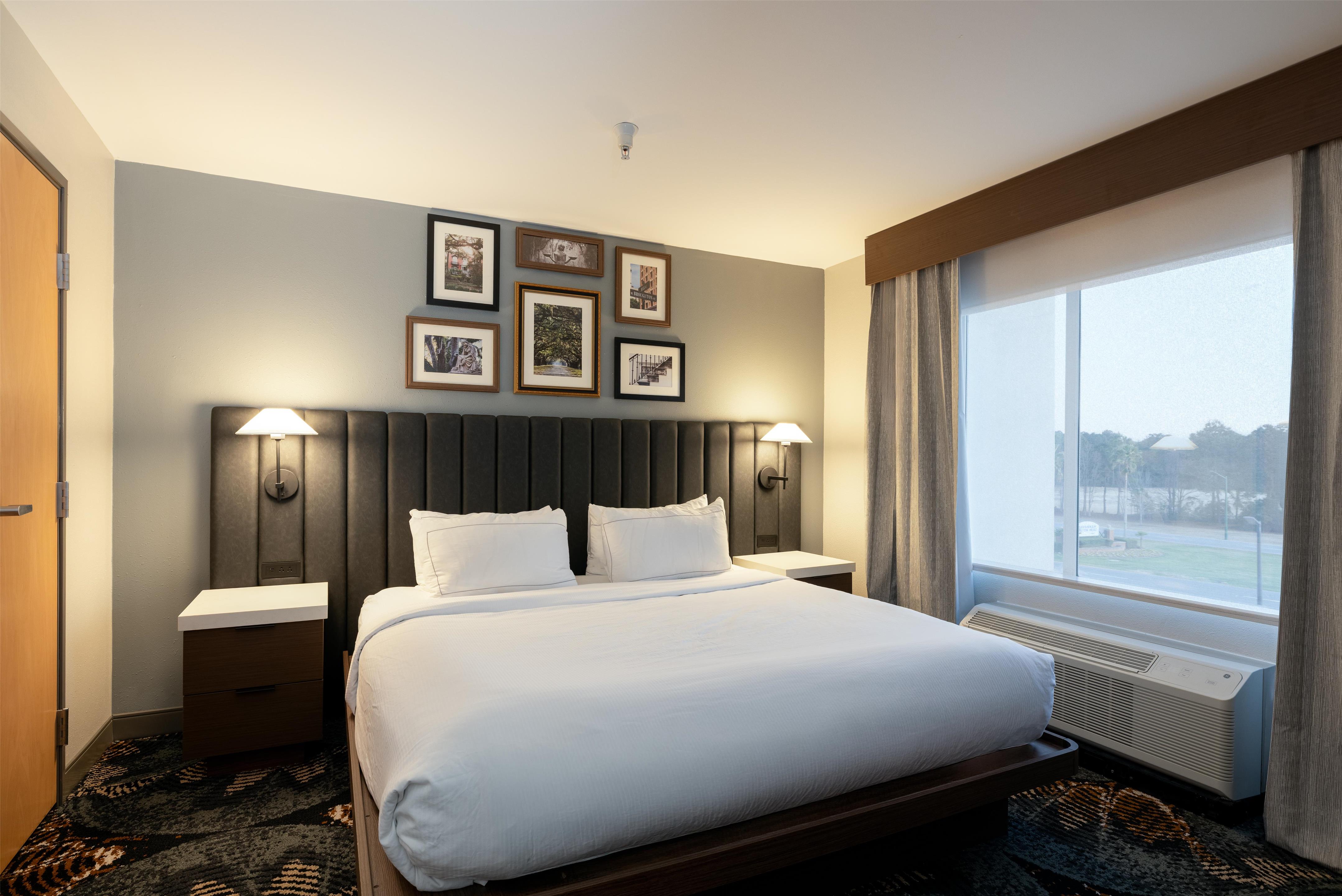 Guest room