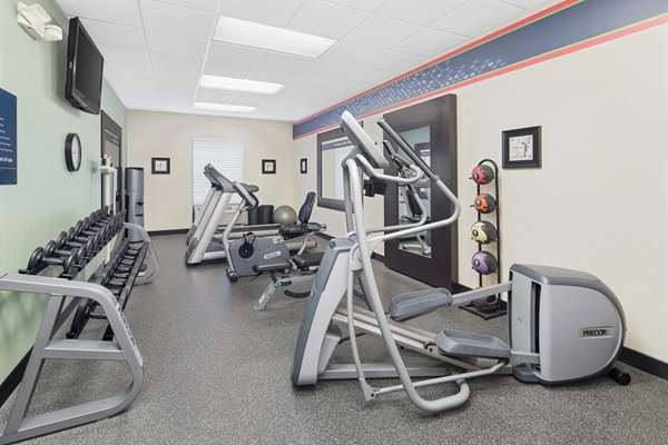 Fitness/ Exercise Room - Hampton Inn & Suites Airport Savannah - I-95, Exit 104