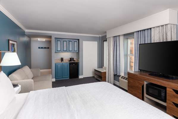  - Hampton Inn Historic District Savannah - I-16, Exit 167