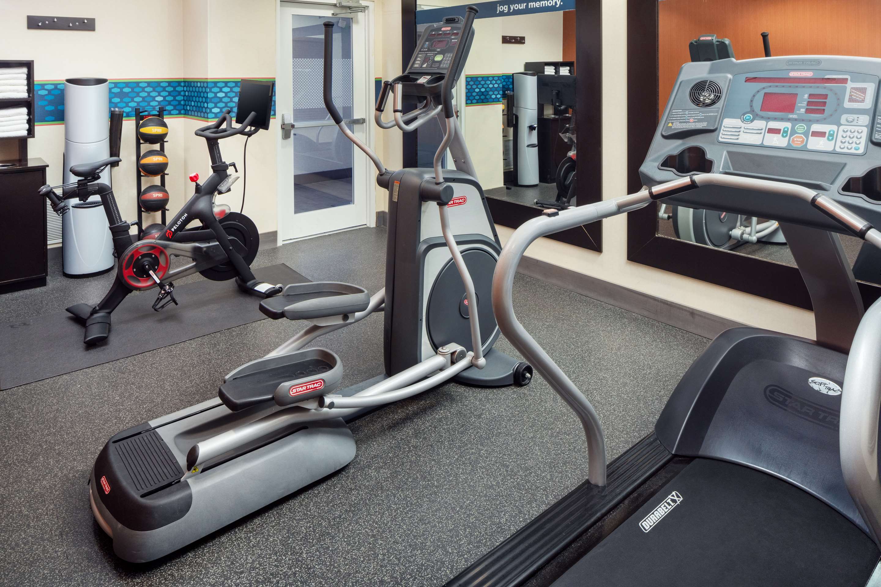 Health club fitness center gym | Hampton Inn & Suites Savannah - I-95 South - Gateway