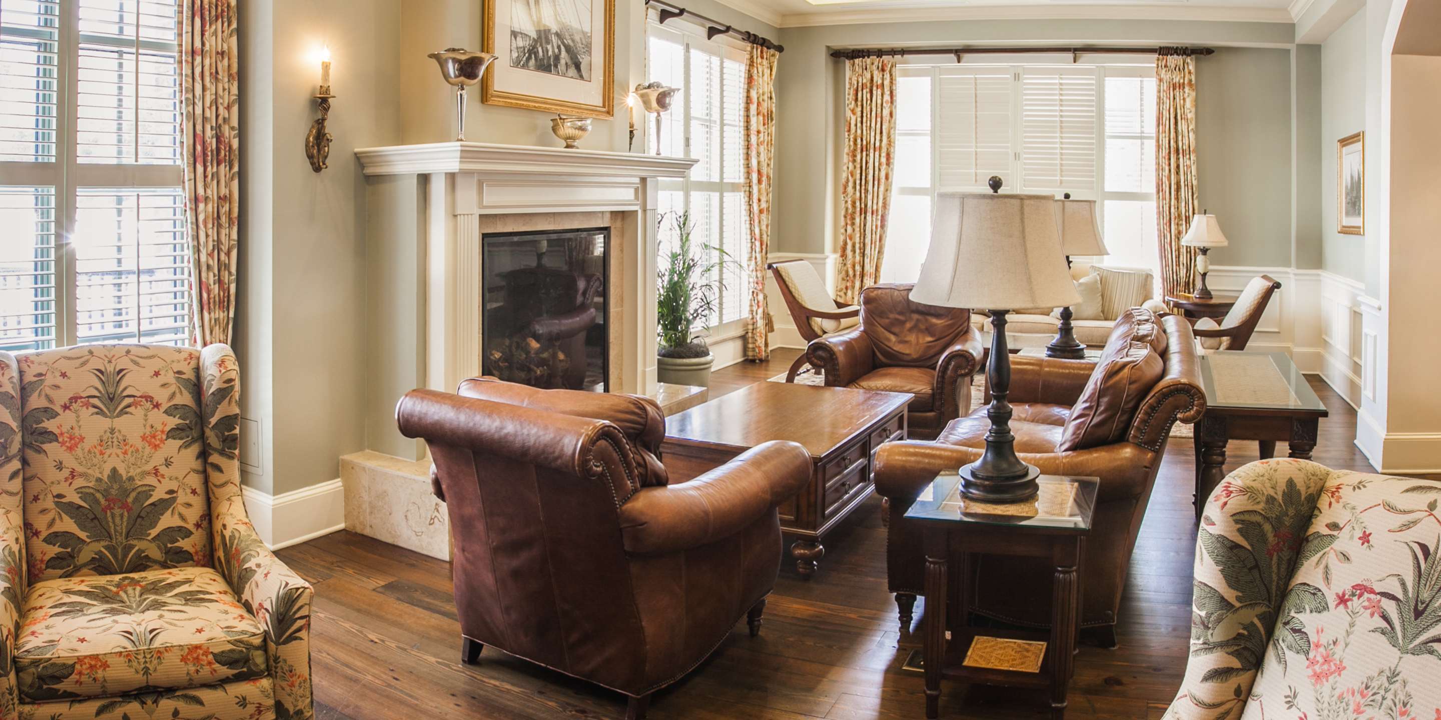 Lobby | Hampton Inn & Suites Savannah Historic District
