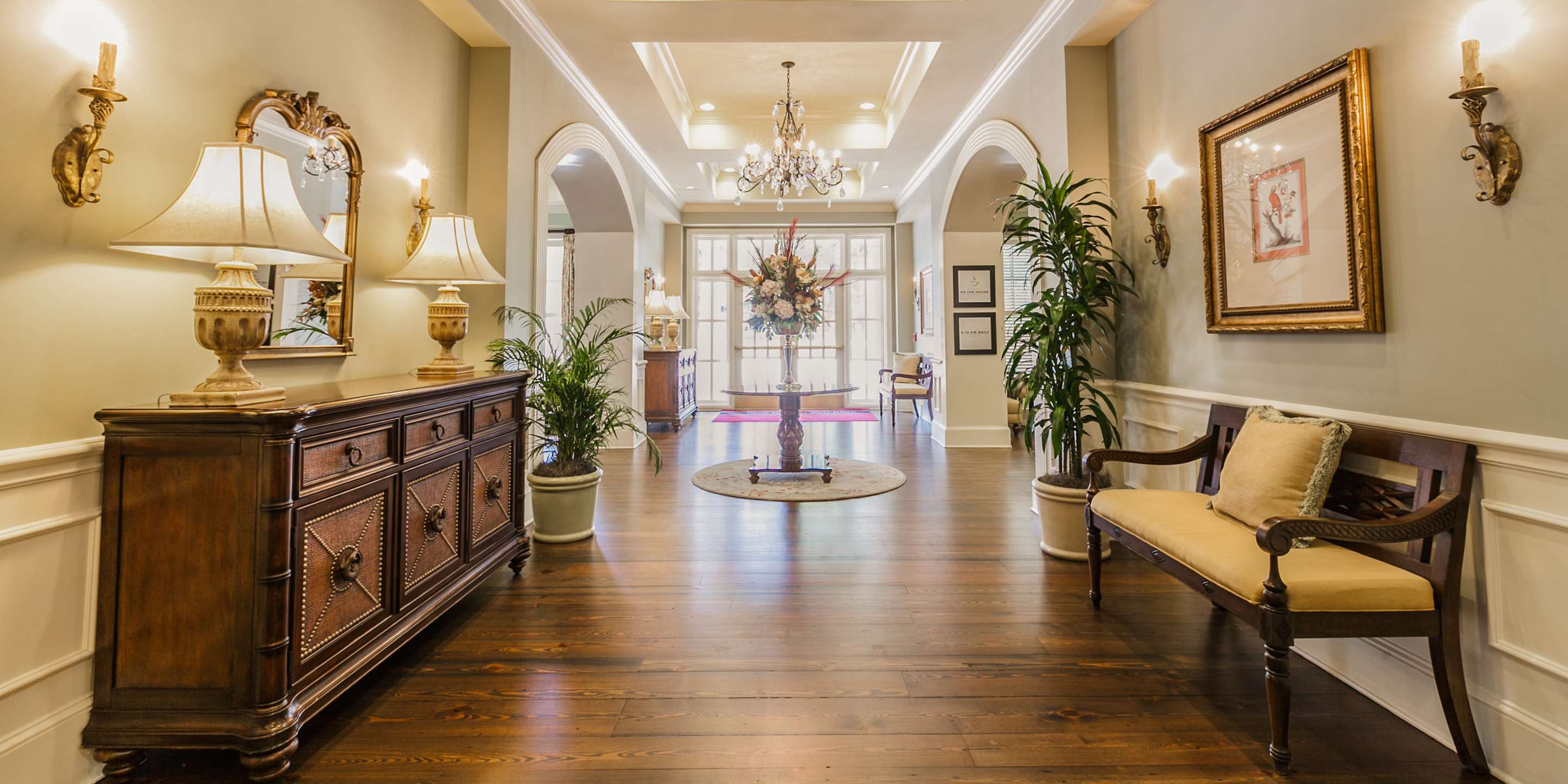 Reception | Hampton Inn & Suites Savannah Historic District
