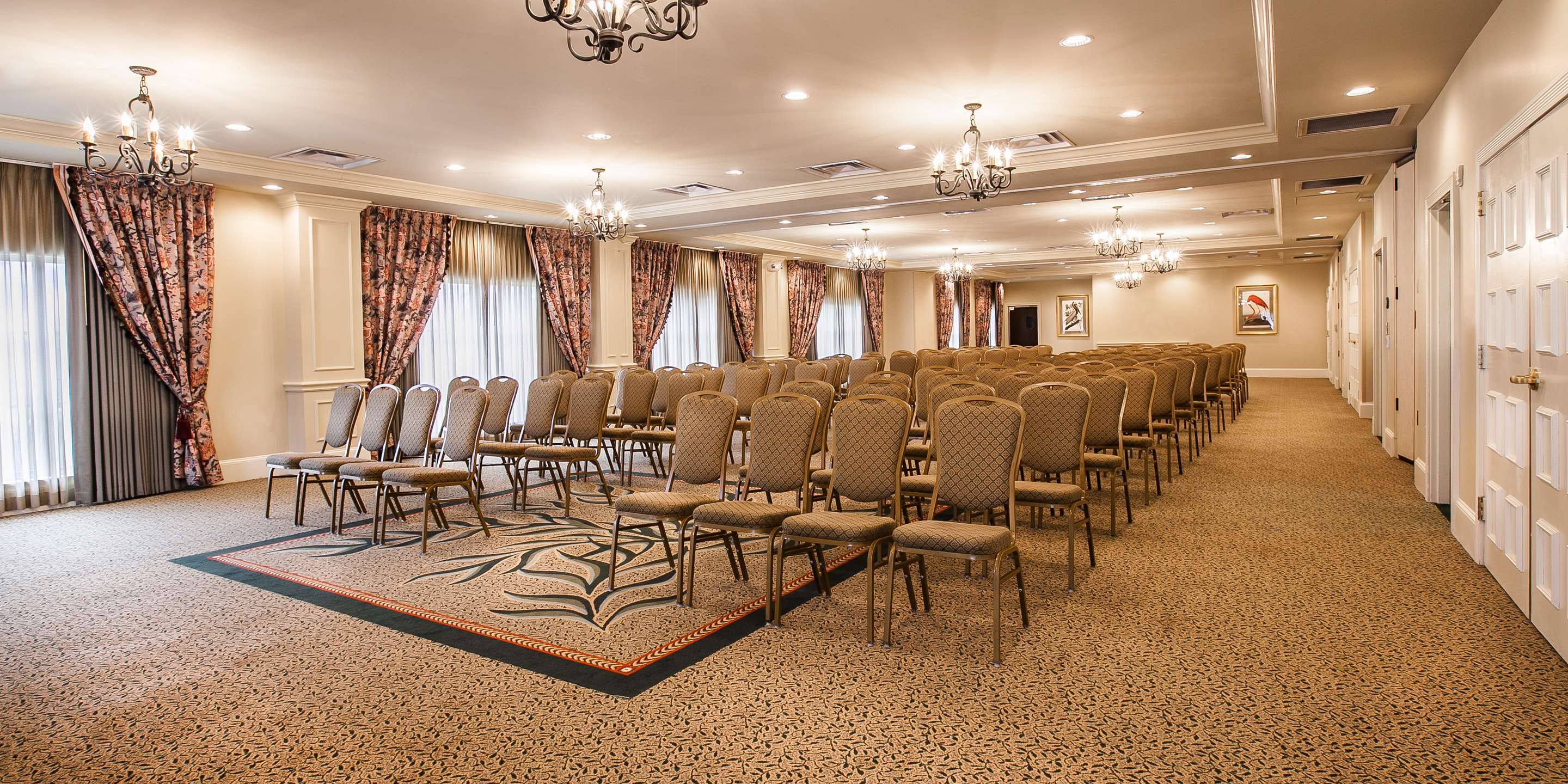 Meeting Room | Hampton Inn & Suites Savannah Historic District