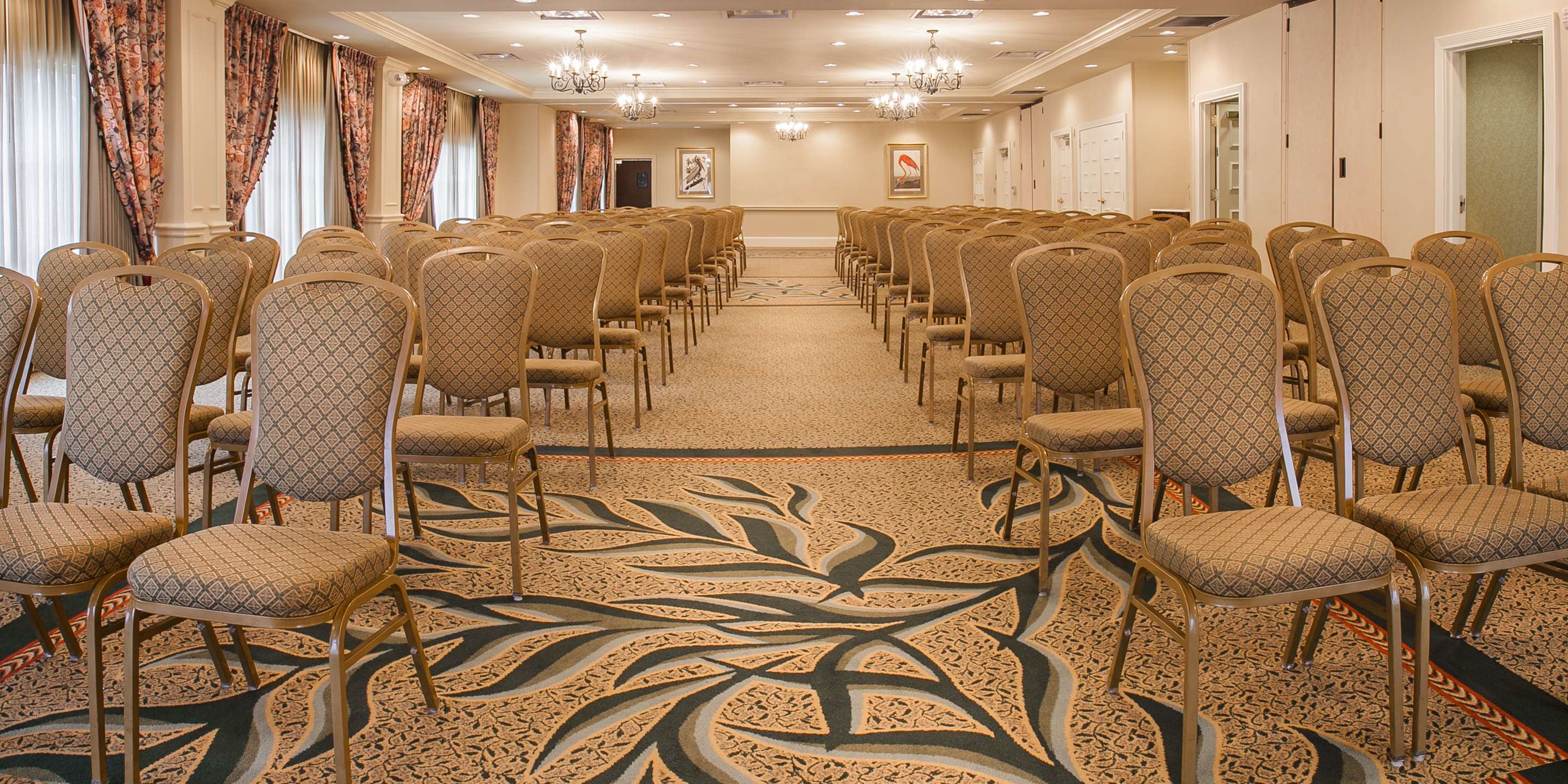 Meeting Room | Hampton Inn & Suites Savannah Historic District