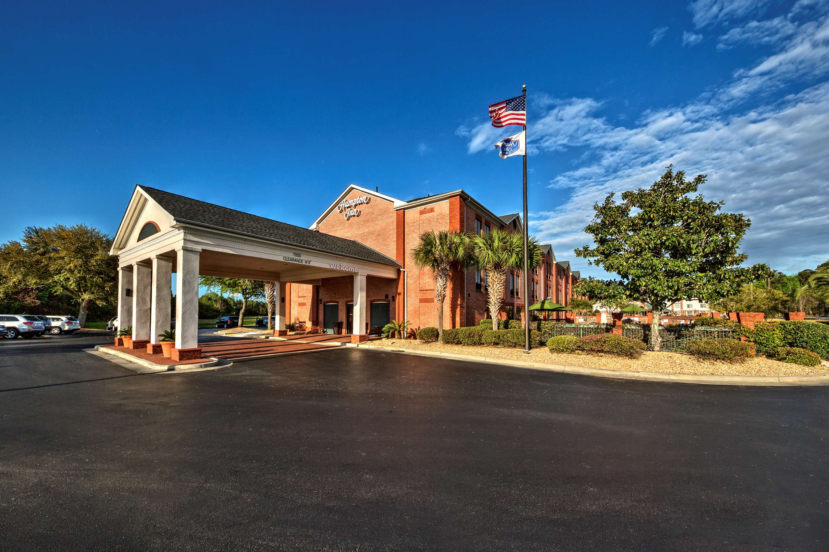 Exterior | Hampton Inn Savannah-I-95-North