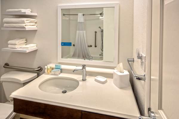  - Hampton Inn Port Wentworth - I-95, Exit 109