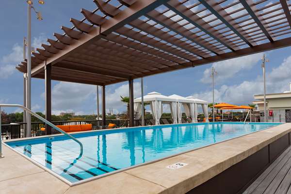 Pool - Homewood Suites by Hilton Historic District Savannah