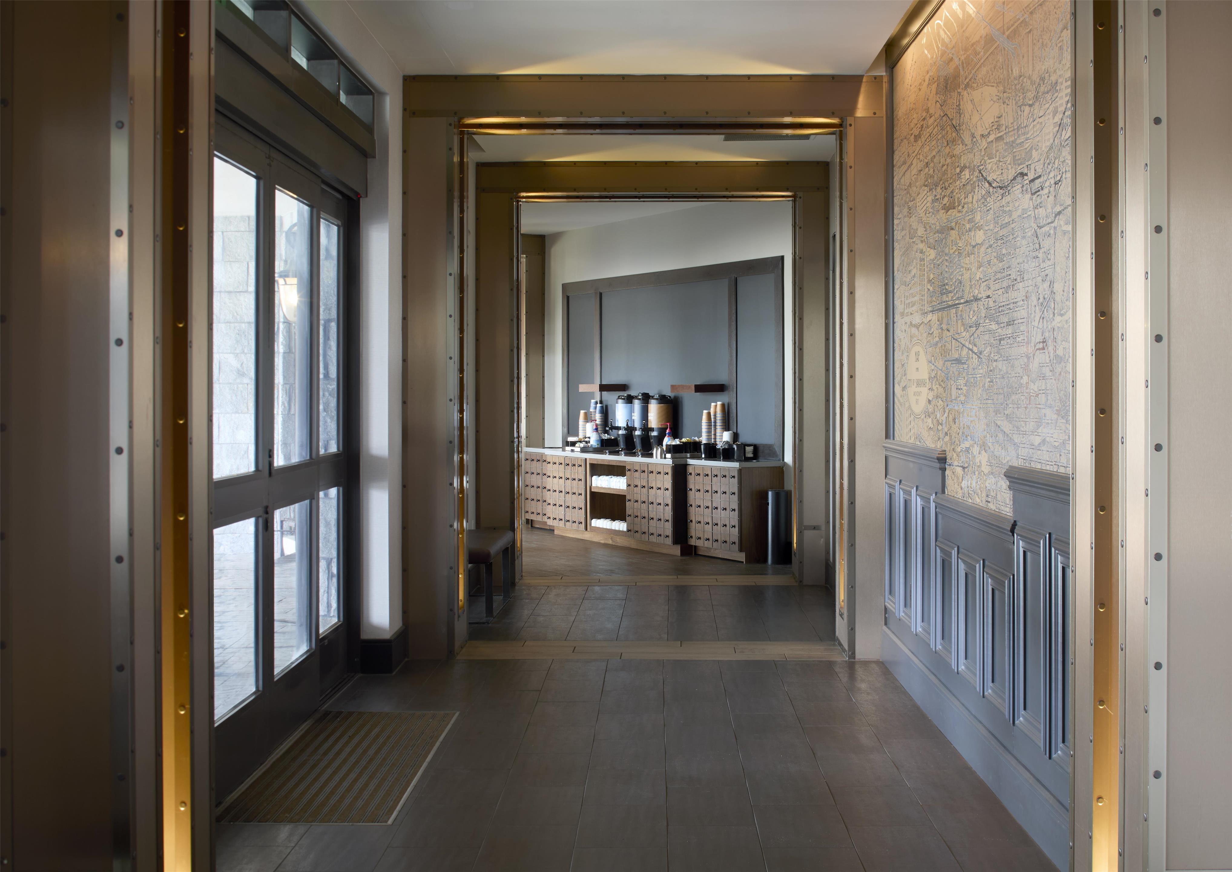 Lobby | Homewood Suites by Hilton Savannah Historic Dist/Riverfront