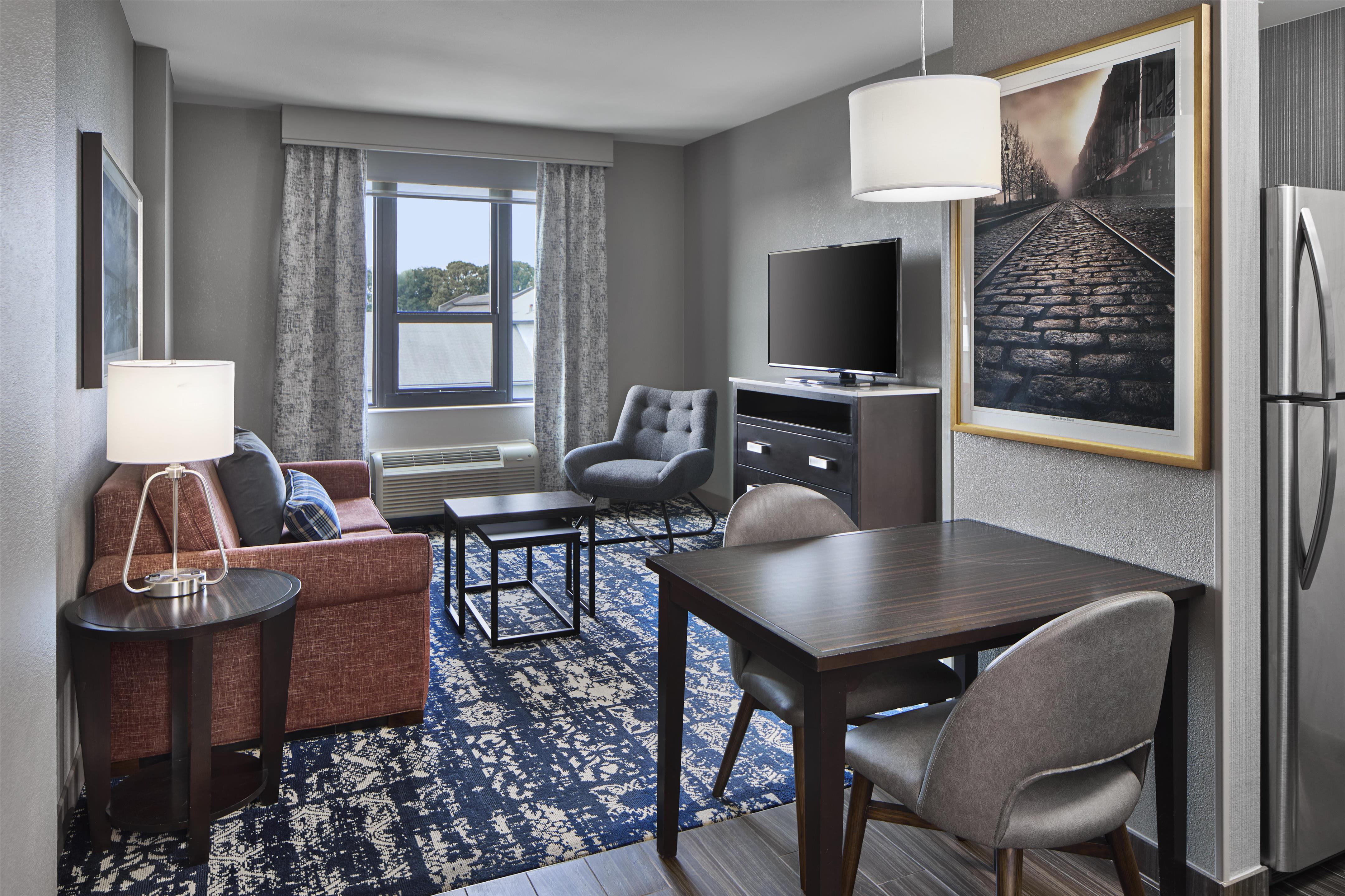 Guest room
