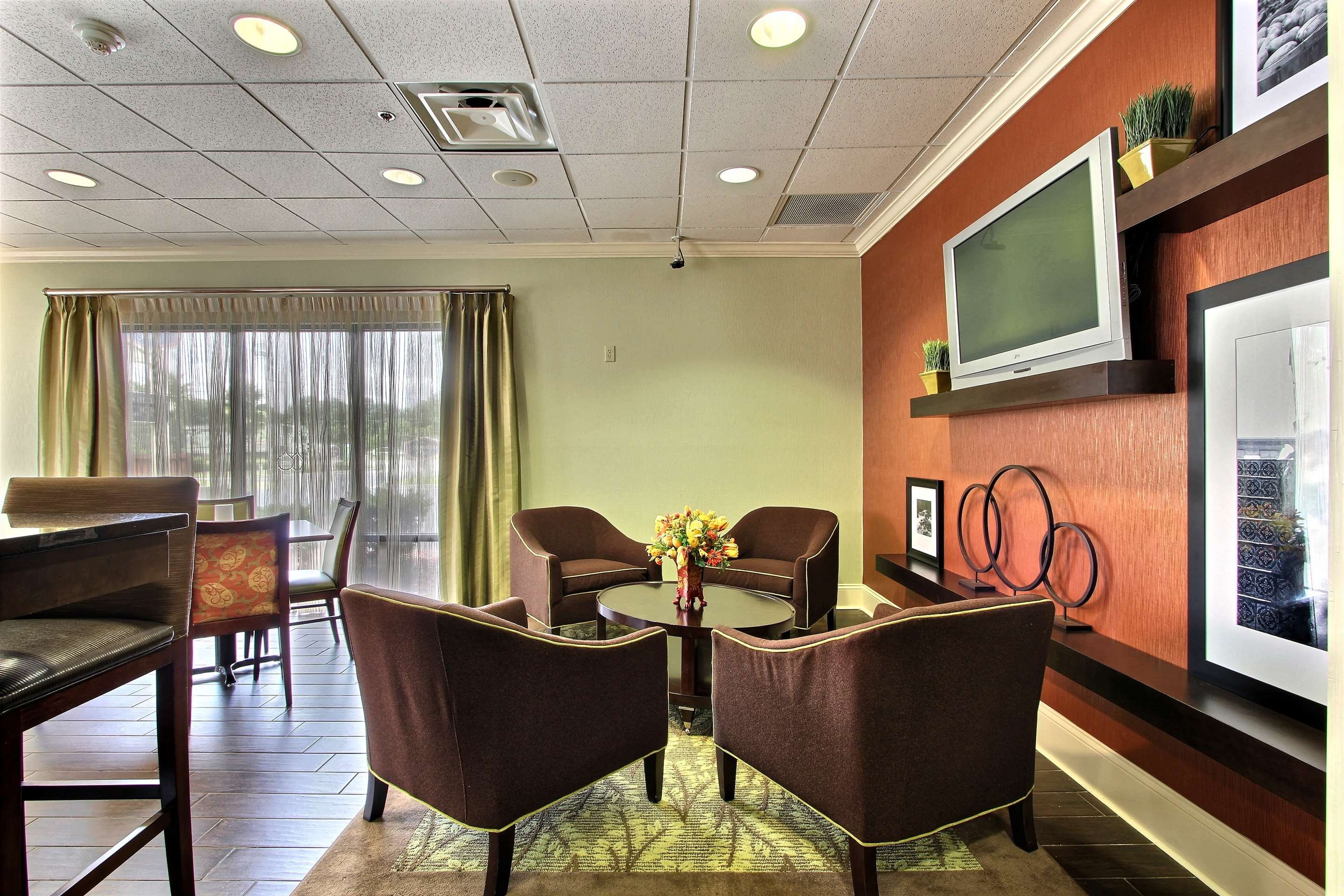 Reception | Hampton Inn Savannah-I-95/Richmond Hill