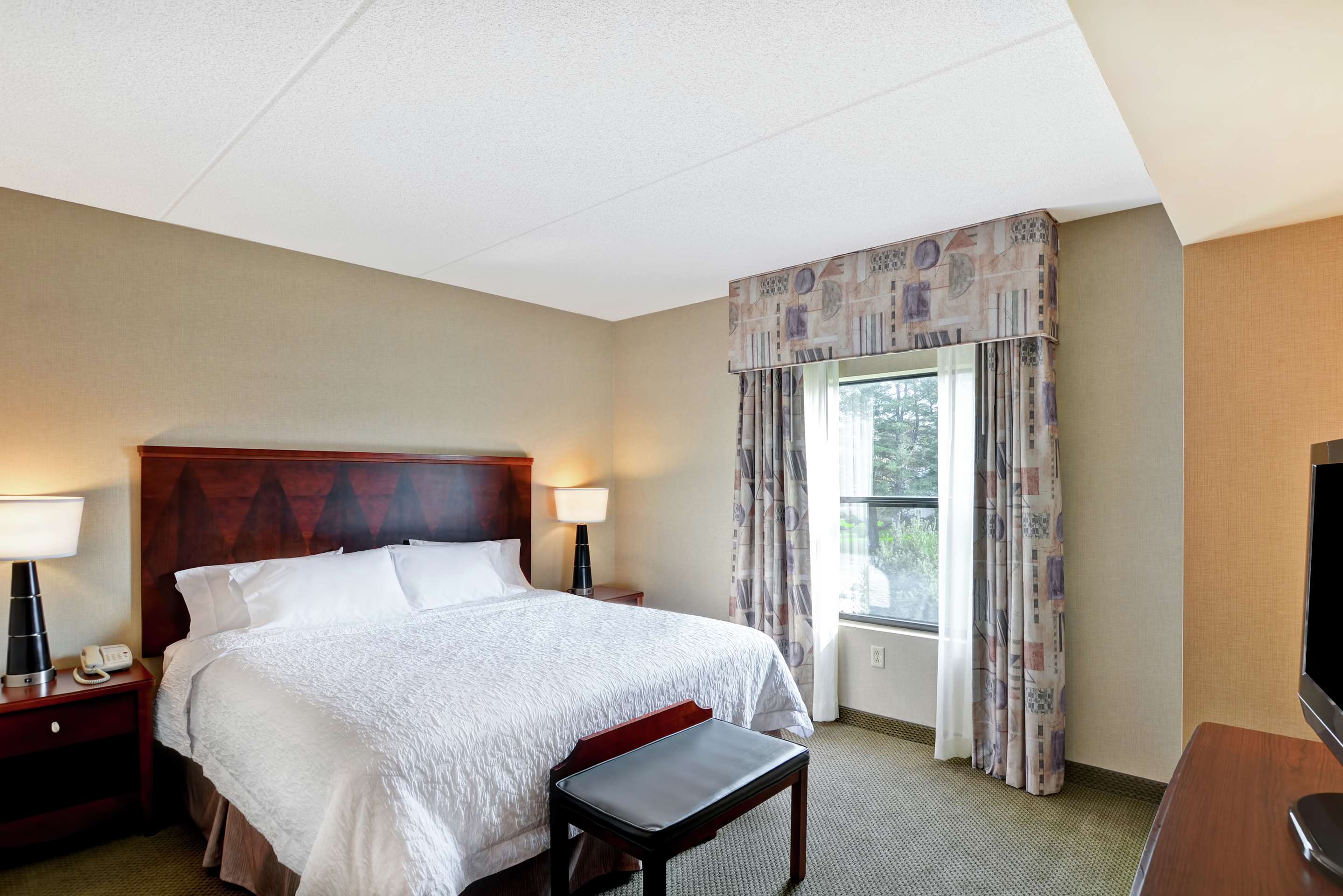 Guest room amenity