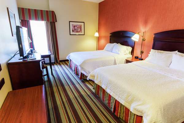  - Hampton Inn Sturbridge - I-84, Exit 6