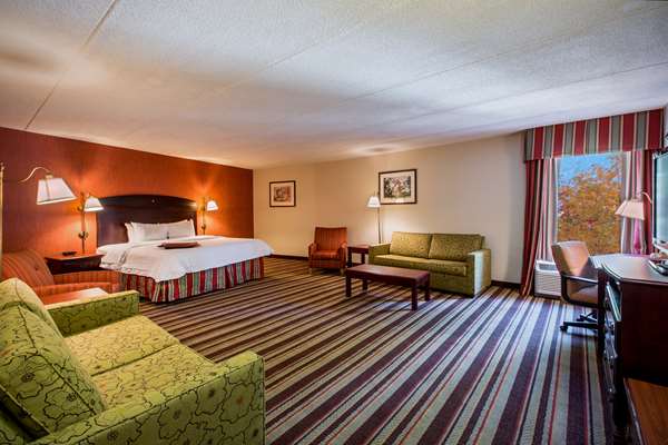  - Hampton Inn Sturbridge - I-84, Exit 6