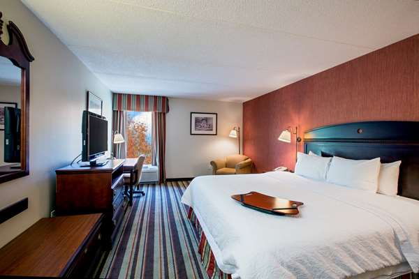  - Hampton Inn Sturbridge - I-84, Exit 6