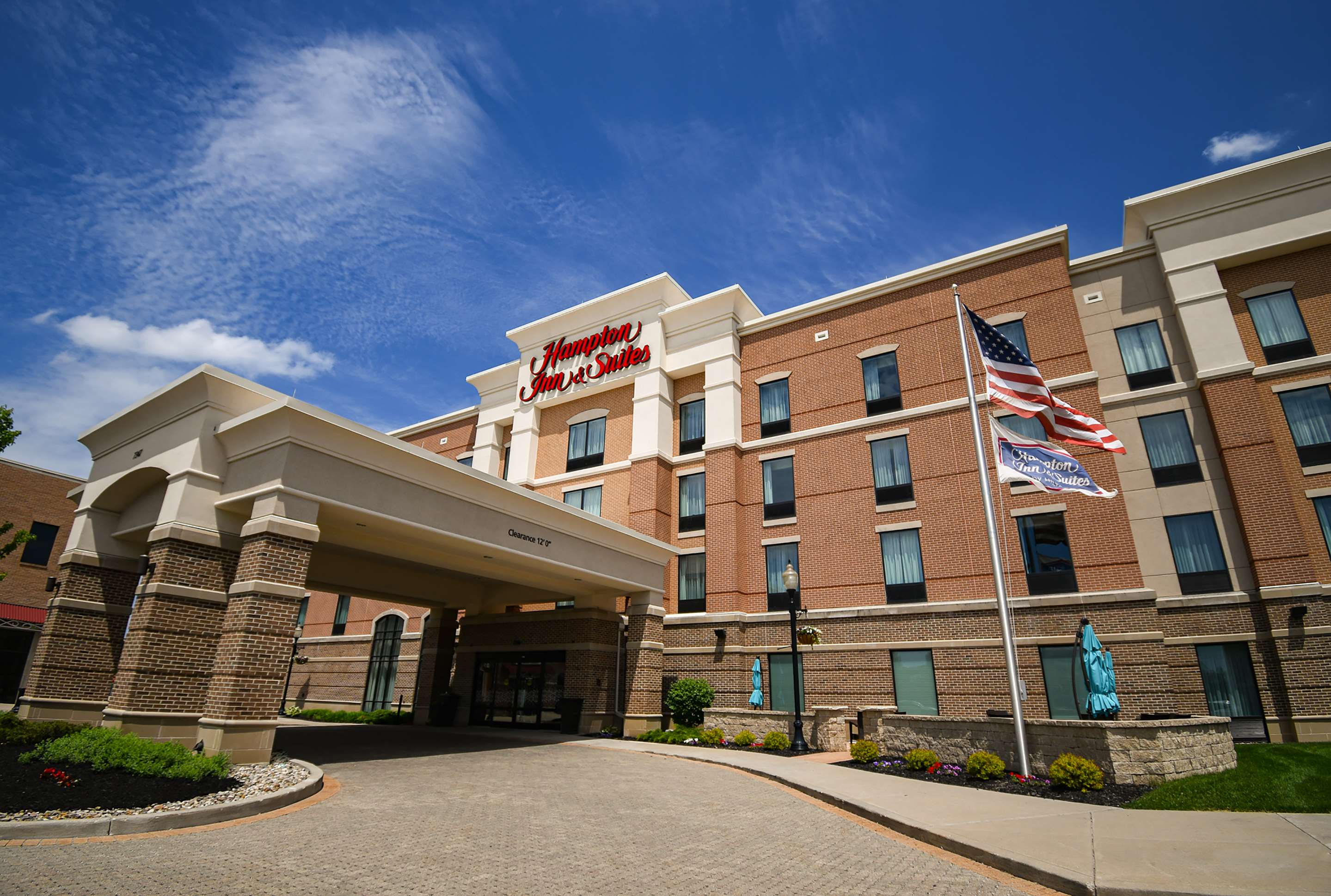 Exterior | Hampton Inn & Suites Mishawaka/South Bend at Heritage Square