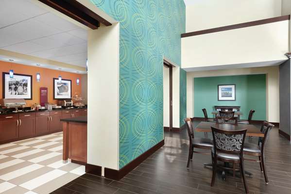 Amenities - Hampton Inn & Suites Granger