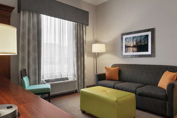  - Hampton Inn & Suites Granger
