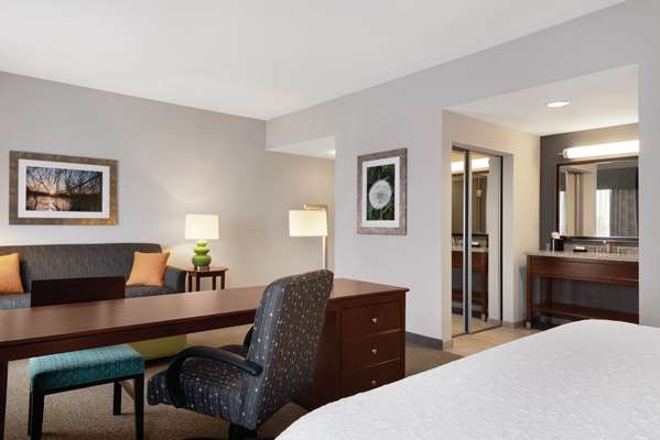  - Hampton Inn & Suites Granger
