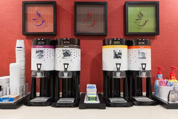 Amenities - Hampton Inn & Suites San Bernardino